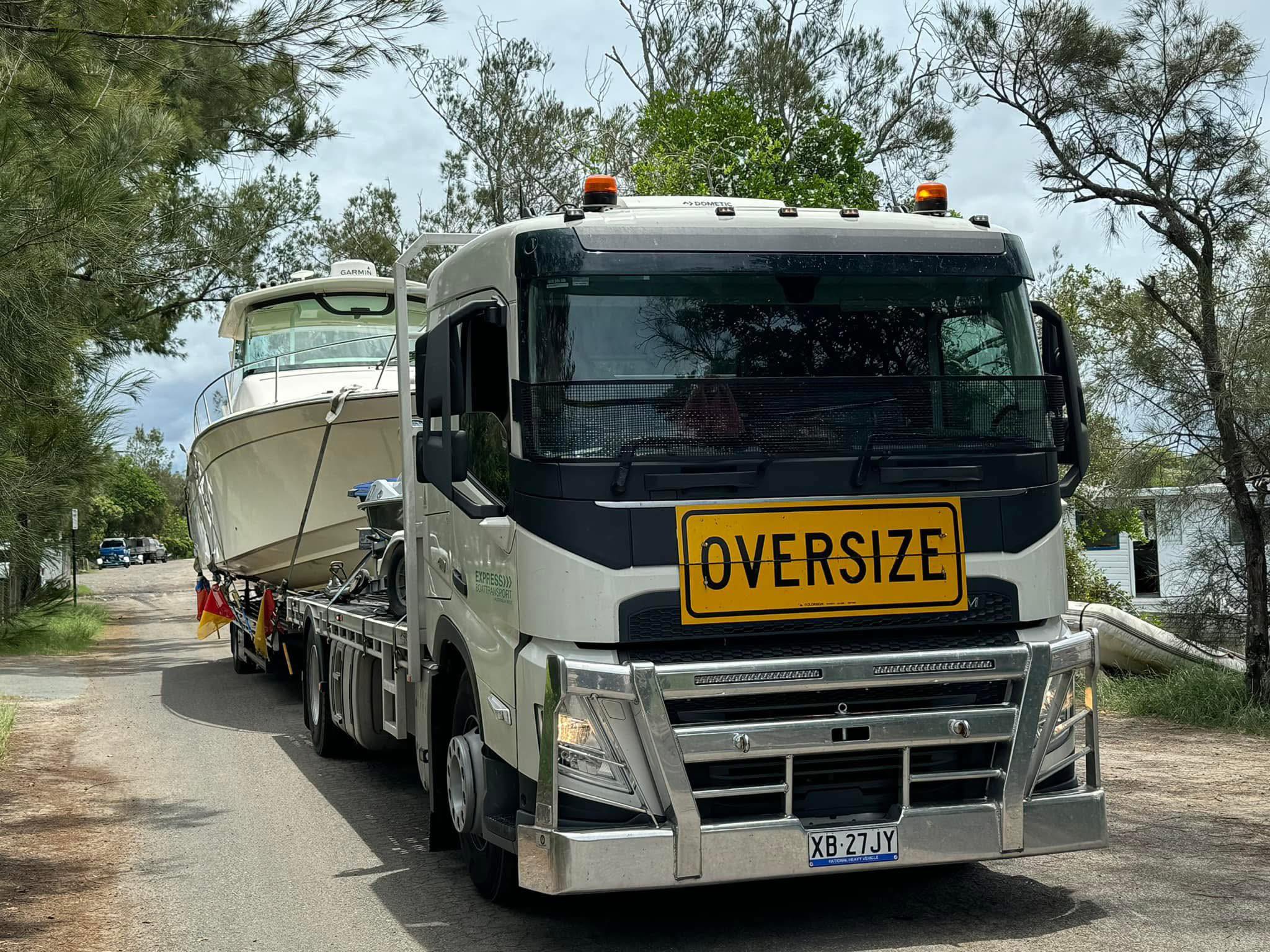 Oversize Volvo transporting cruiser